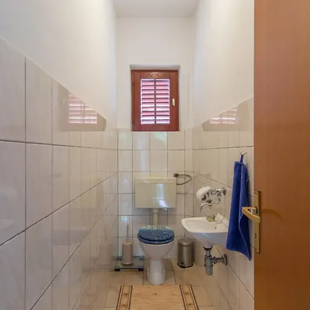 아파트 Apartman 